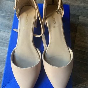 ALDO NUDE SANDALS 👡